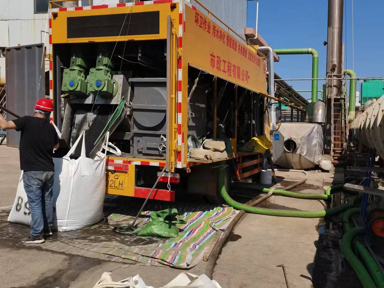 应县淤泥压干处理